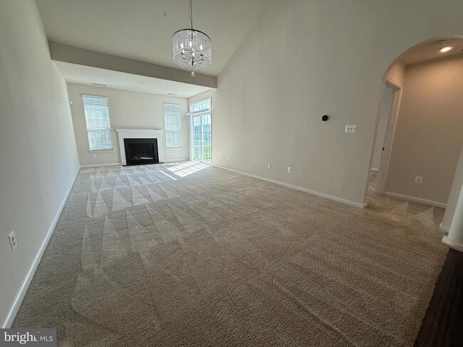 Building Photo - 5363 Yellow Birch Wy