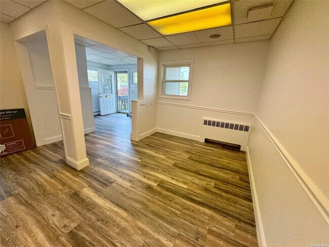 Building Photo - 519 Bellmore Ave