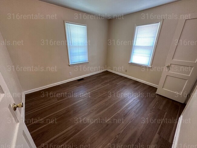 Foto del edificio - $750 - 2 bed 1 bath - Single Family Home