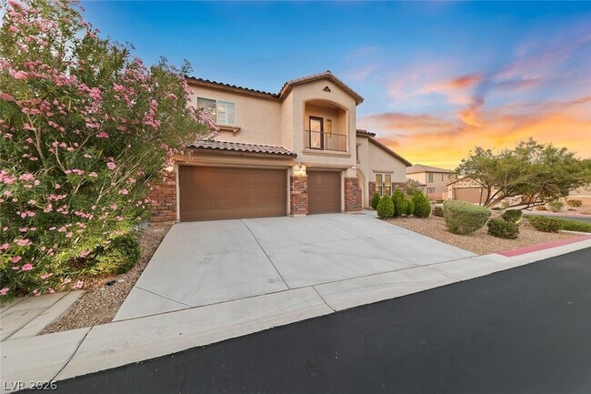 Foto del edificio - 7148 White Bloom Ave