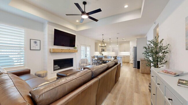 Building Photo - 1762 Dakota Ln