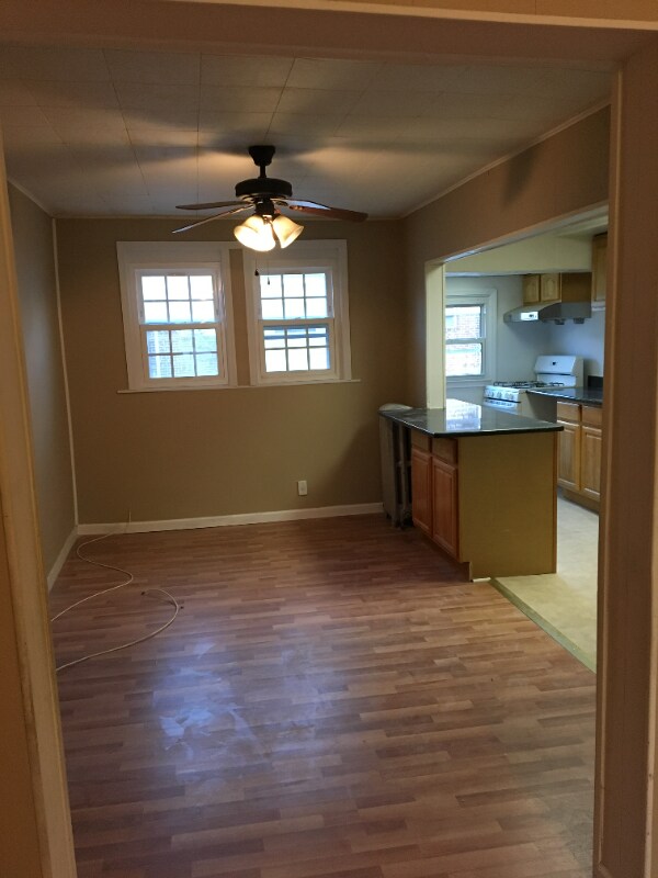 Building Photo - 4619 Kraydor St