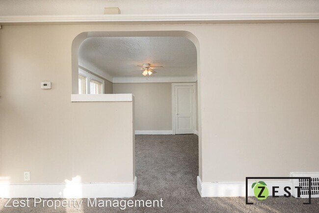 Foto del edificio - 2 br, 1 bath Apartment - 9250 Mendota Stre...