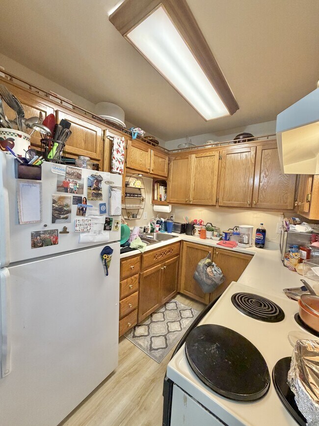 Foto del edificio - 305 Lake St