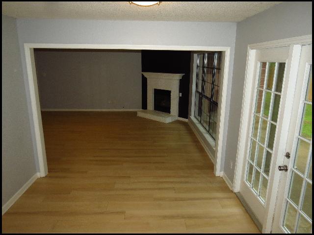 Building Photo - 3704 Lakewood Valley Dr