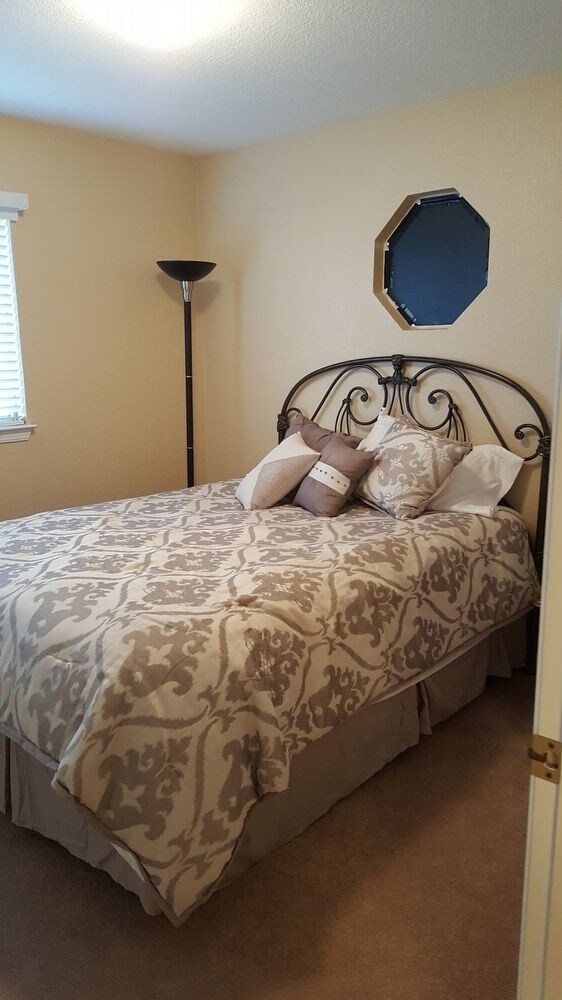 Foto del edificio - 1813 Vermillion Way