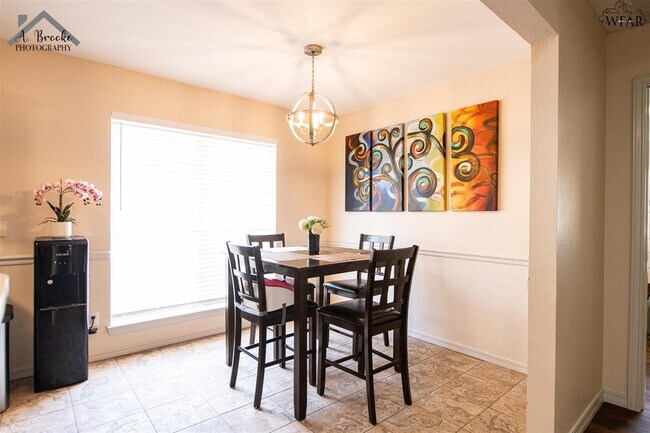 Foto del edificio - 5319 Northview Dr