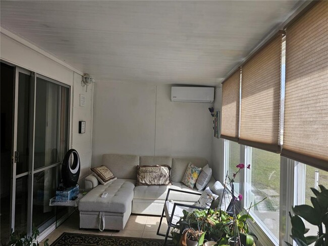 Foto del edificio - 915 Club Cir