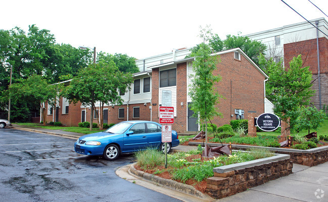 Building Photo - Victoria Square Apartments