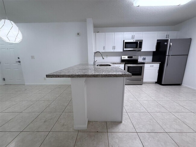 Foto del edificio - 10131 W Sunrise Blvd
