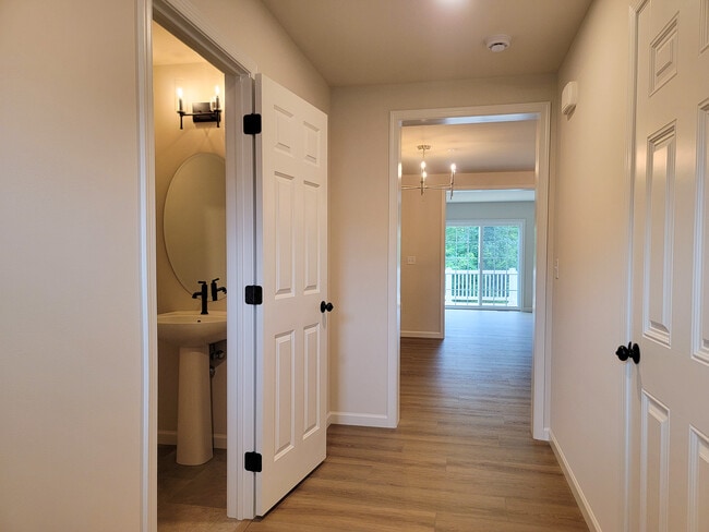 Building Photo - 149 Beech Tree Ct