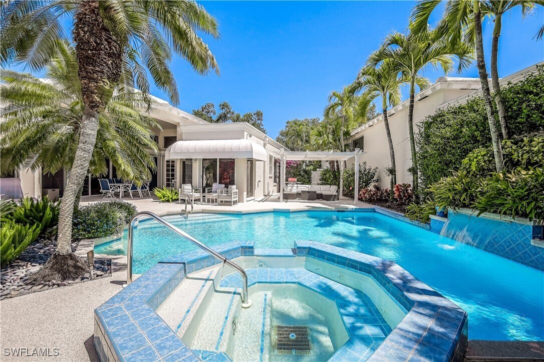 Foto principal - 7968 Grand Bay Dr