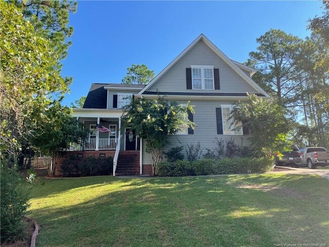 Foto del edificio - 34 Woodbury Ln
