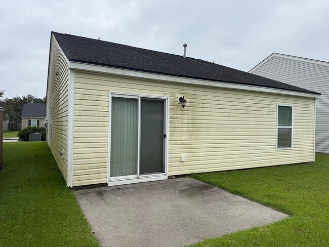 Building Photo - 316 Salkahatchie St