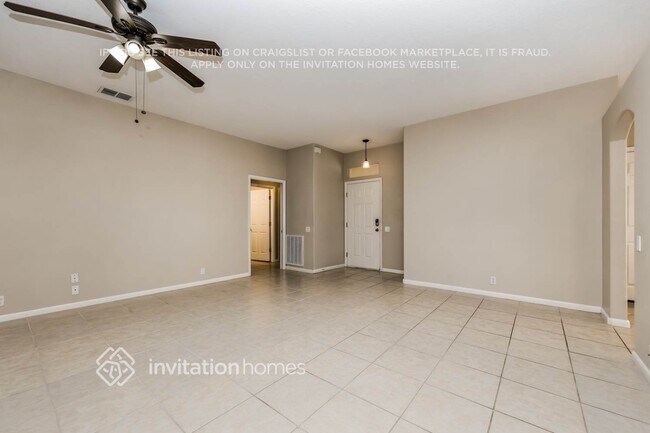 Foto del edificio - 3042 Bellflower Way