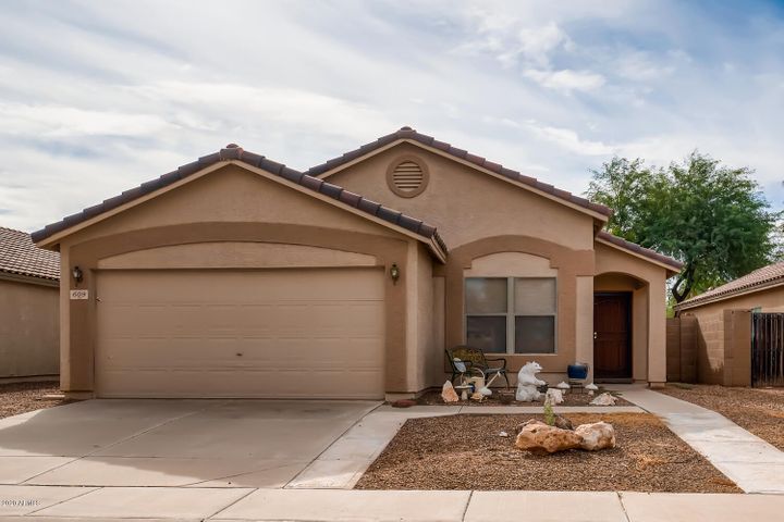 Foto principal - 609 W Casa Mirage Dr