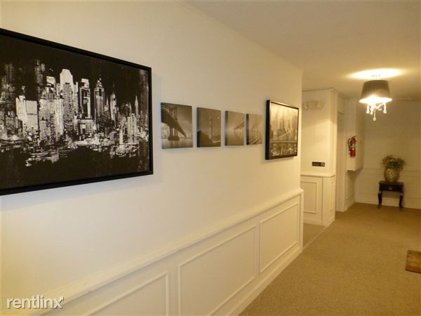 Foto del edificio - 1018 1/2 7th Ave