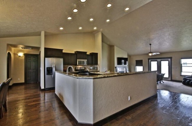 Foto del edificio - 8783 N Boysenberry Loop