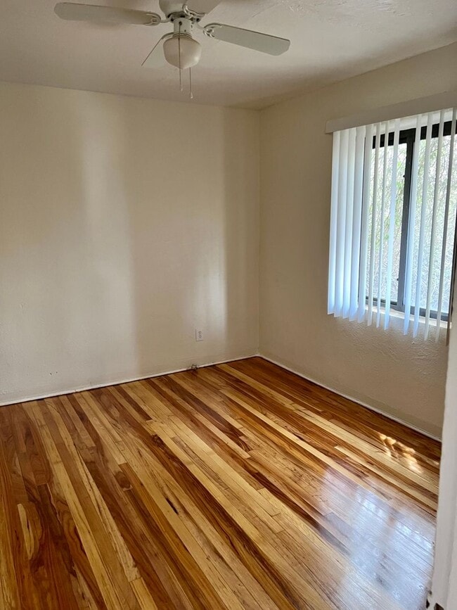 Building Photo - Casa Grande Properties,LLC