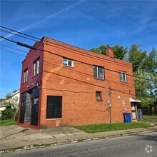 Building Photo - 10809 Nelson Ave