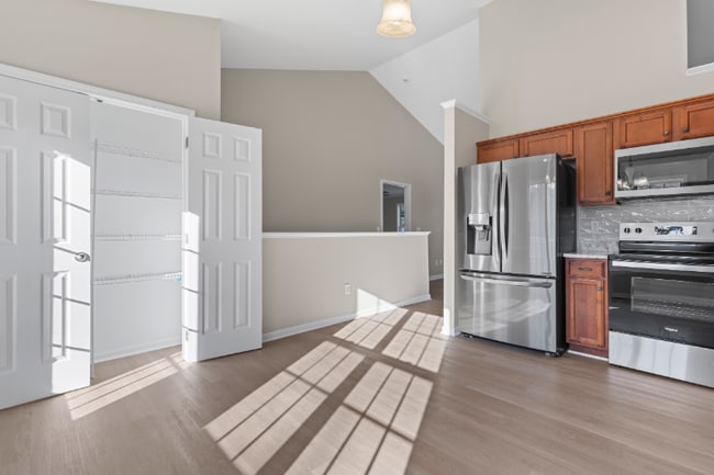 Foto del edificio - 156 Mallard View Ln