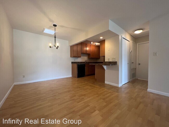 Building Photo - 1 br, 1 bath House - 3008 Plaza Terrace Drive