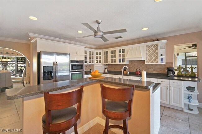 Foto del edificio - 1704 Savona Pkwy