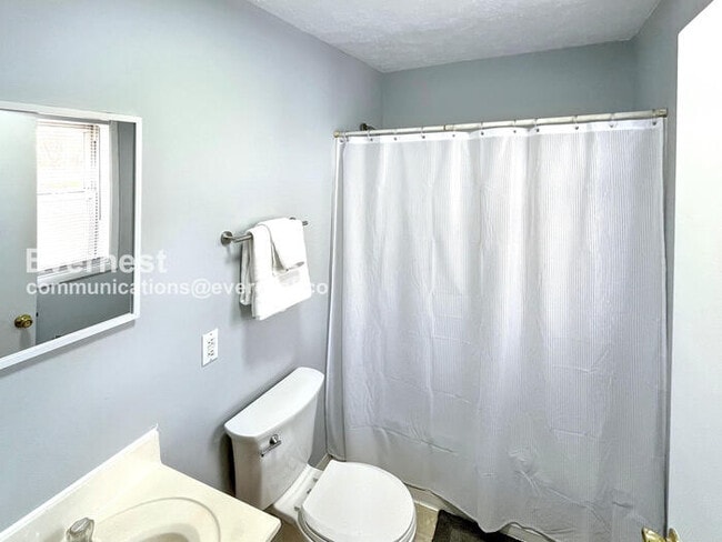 Foto del edificio - 212 Lower Consol Rd NW