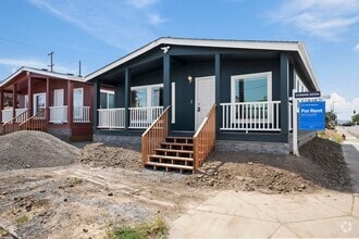 Building Photo - 204 S Sheridan St
