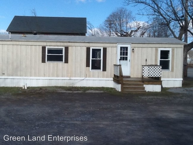 Building Photo - 2743 Everett Rd