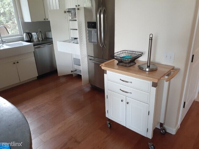 Foto del edificio - 3 br, 2 bath House - 17506 Summit Ave
