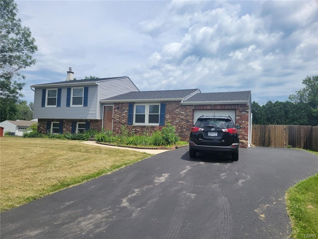 8350 Falcon Dr, Liverpool, NY 13090 House Rental in Liverpool, NY