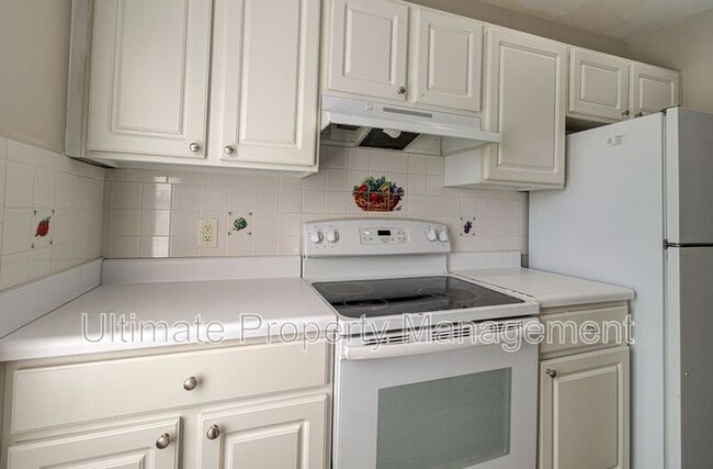 Photo - 741 Sunseeker Dr Townhome
