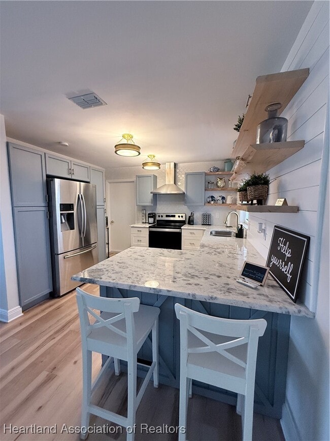 Building Photo - 185 Autumn Ave