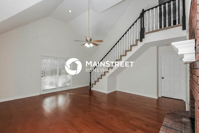 Building Photo - 4 Bedroom Pet-Friendly Home in Grapevine, ...