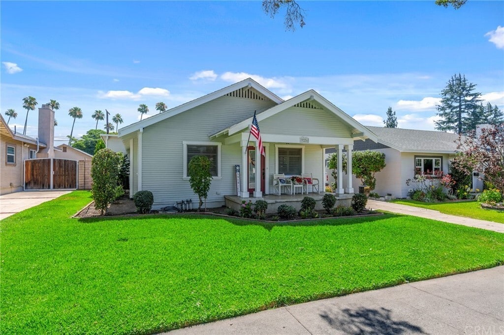 Foto principal - 926 N San Gabriel Ave