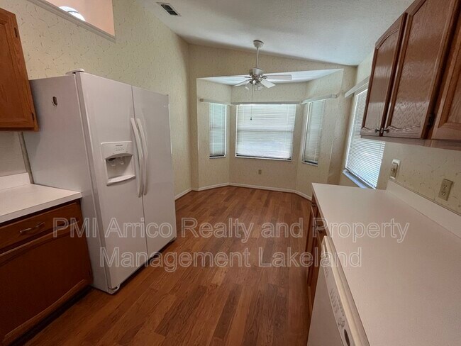 Building Photo - 6220 Raven Run