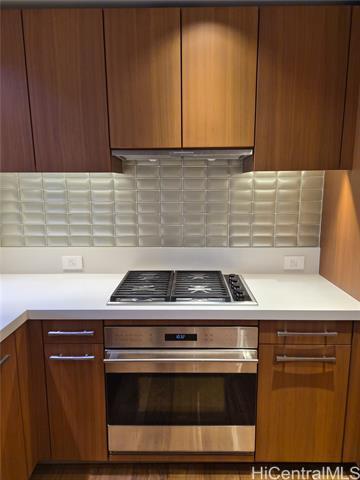 Building Photo - 1555 Kapiolani Blvd