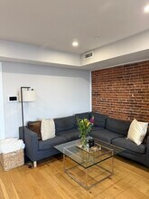 Building Photo - 536 E Broadway