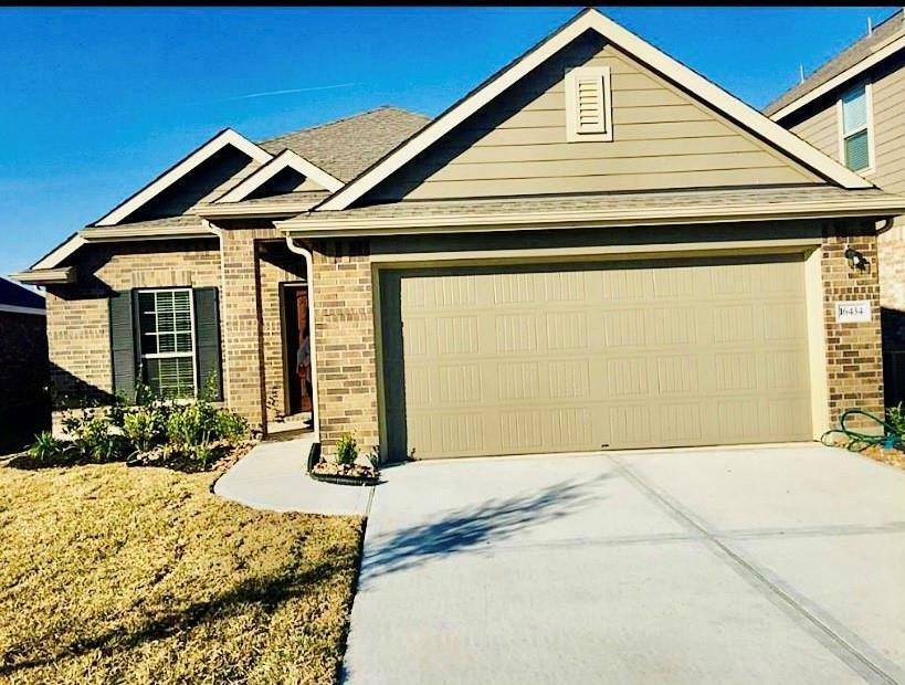 Primary Photo - 16434 Regal Exeter Dr
