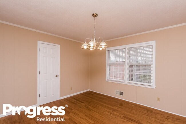 Building Photo - 7163 Bluebird Ln