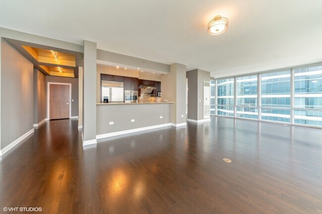 Foto del edificio - 1211 S Prairie Ave