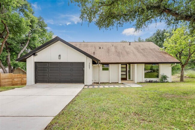 Foto del edificio - 2401 Lehigh Dr