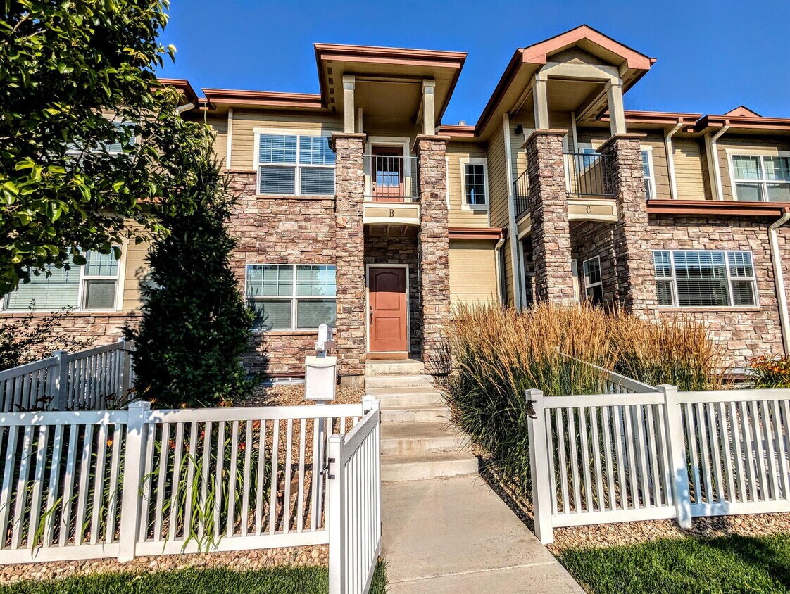 Foto principal - 4903 Northern Lights Dr