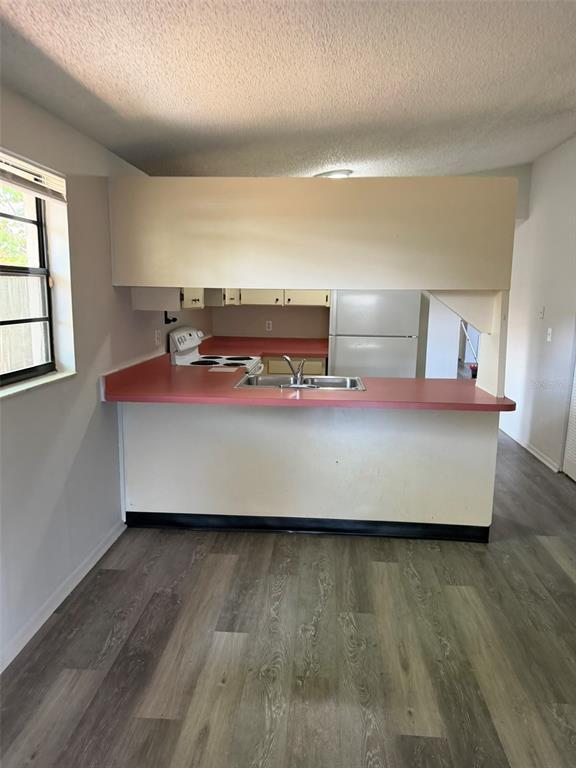 Foto del edificio - 9601 Shalimar Ct