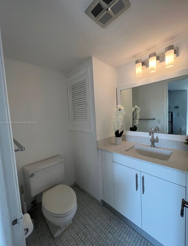 Foto del edificio - 8901 S Hollybrook Blvd