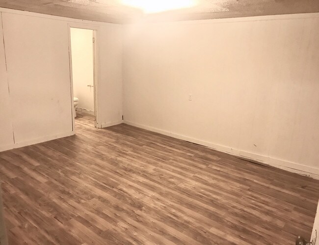 Building Photo - 431 N Post Oak St