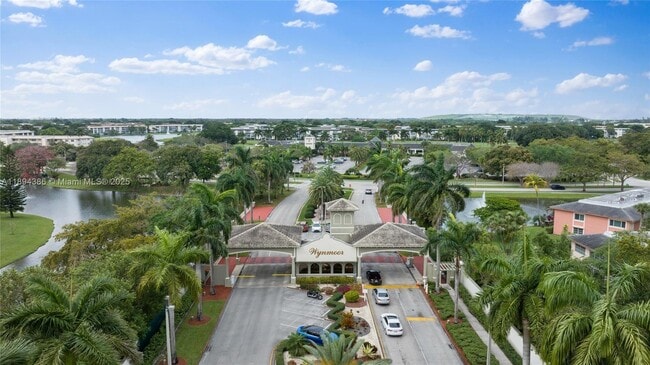 Foto del edificio - 2709 Nassau Bend
