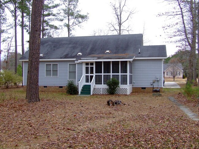 Building Photo - 212 Lassiter Farm Rd