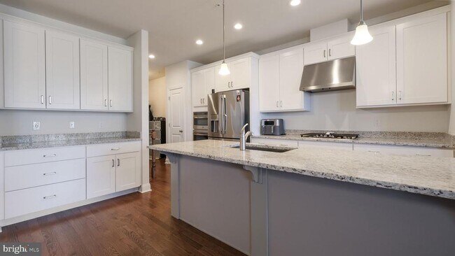Foto del edificio - 44 Hunters Ln